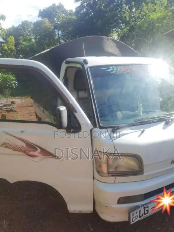 Daihatsu Hijet 2005 Lorry (Used)