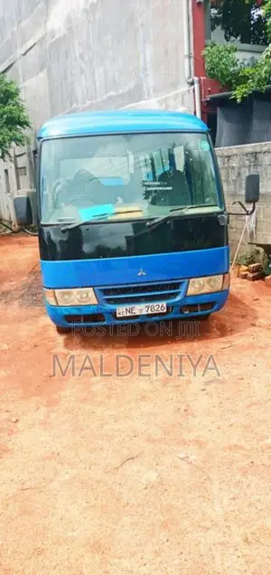 Mitsubishi 4m50 2009 Bus (Used)