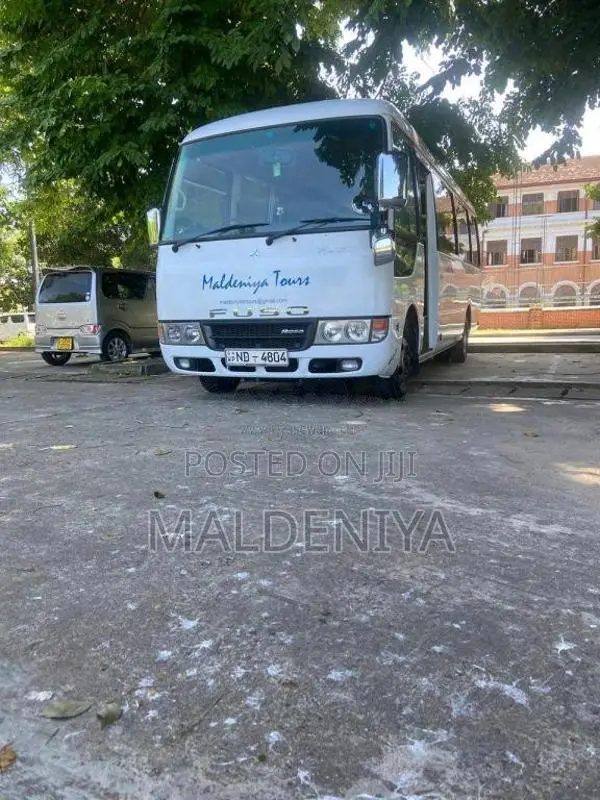 Mitsubishi Fuso 4m 50 2015 Bus (Used)
