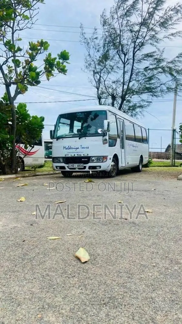 Mitsubishi Fuso 4m 50 2015 Bus (Used)