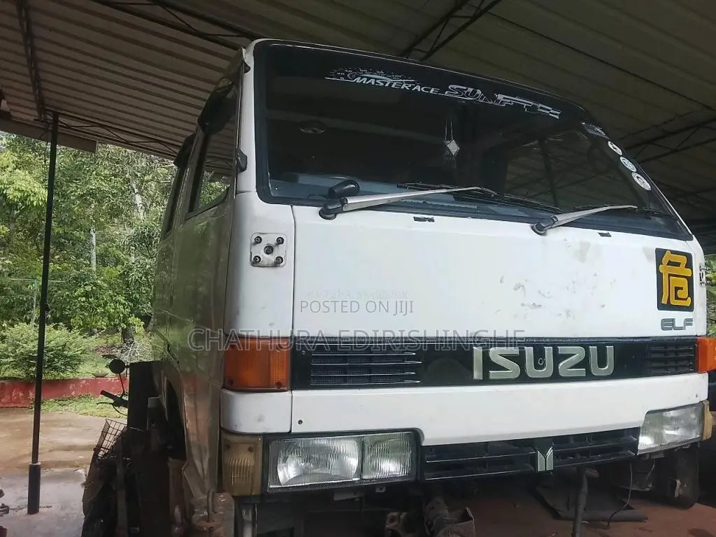 Isuzu ELF 1993 Crew Cab (Used)