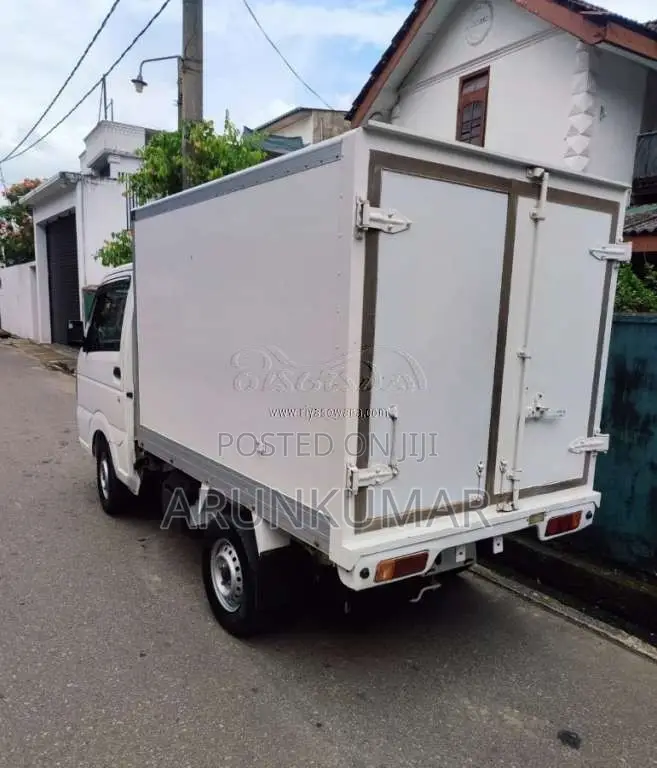 Suzuki Carry 2022 Lorry (Used)