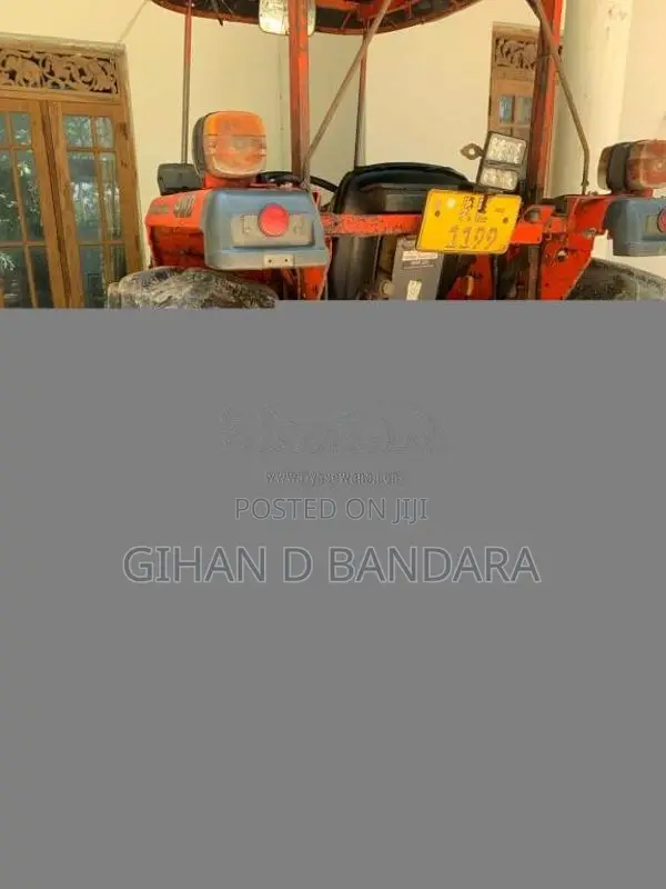 Kubota L4508 2015 Tractor (Used)