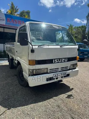 Isuzu Single Wheel 1980 Lorry (Used)