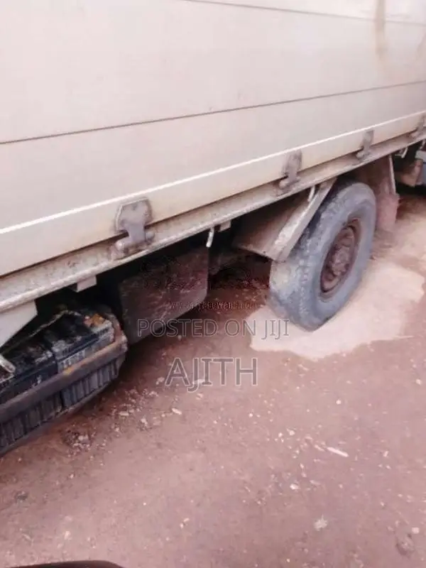 Mitsubishi Canter 1989 Lorry (Used)