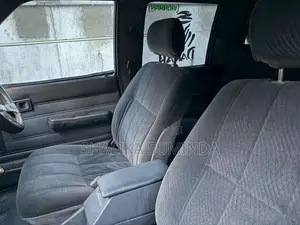 Toyota Hilux LN 65 1989 Pickup (Used)