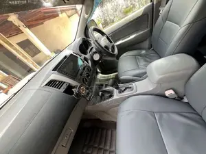 Toyota Hilux 2011 Pickup (Used)