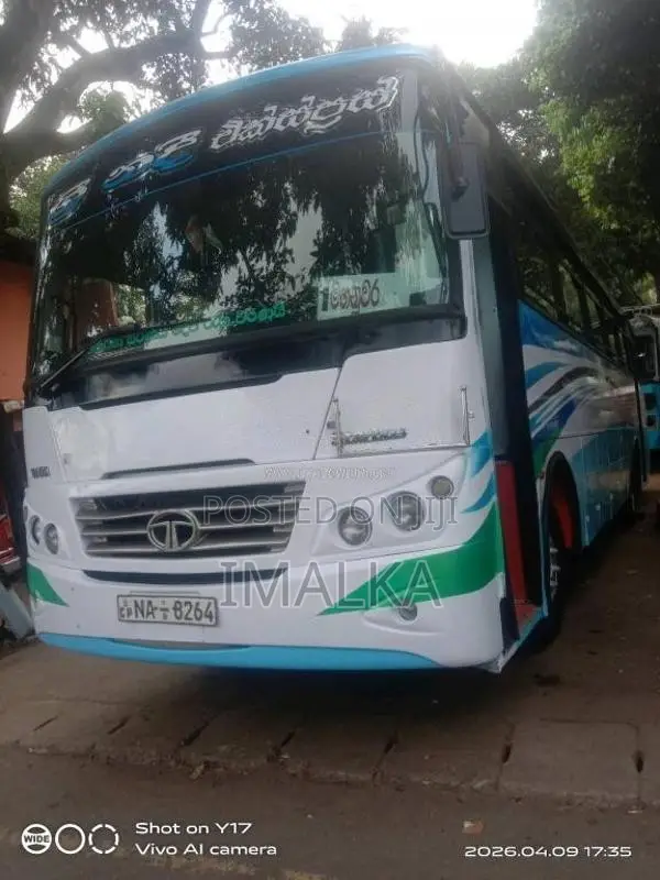 Tata Star 2011 Bus (Used)