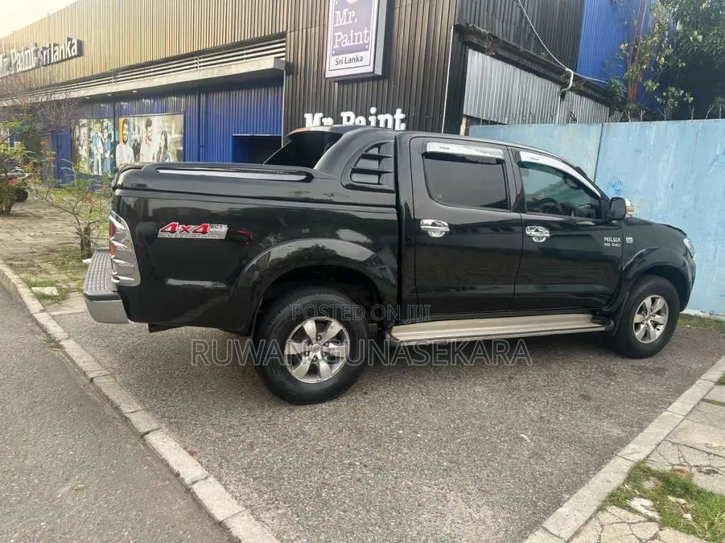 Toyota Hilux Vigo 2007 Pickup (Used)