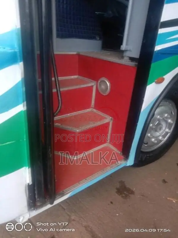 Tata Star 2011 Bus (Used)