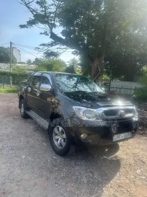 Toyota Hilux Vigo 2007 Pickup (Used)