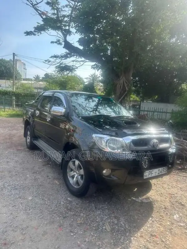Toyota Hilux Vigo 2007 Pickup (Used)