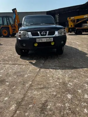 Nissan D22 2005 Pickup (Used)