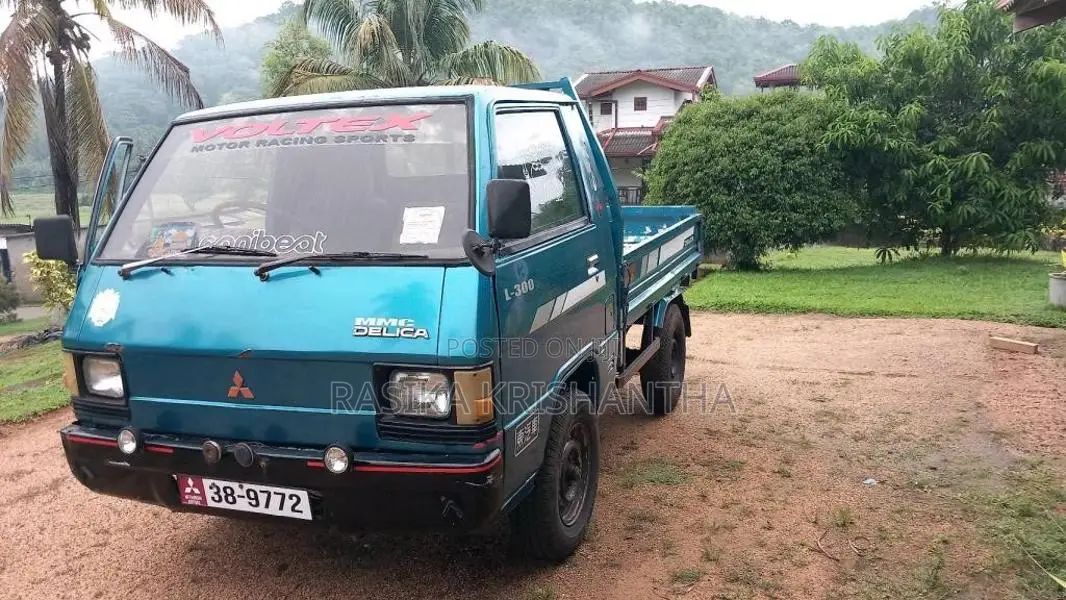 Mitsubishi Delica 1980 Lorry (Used)