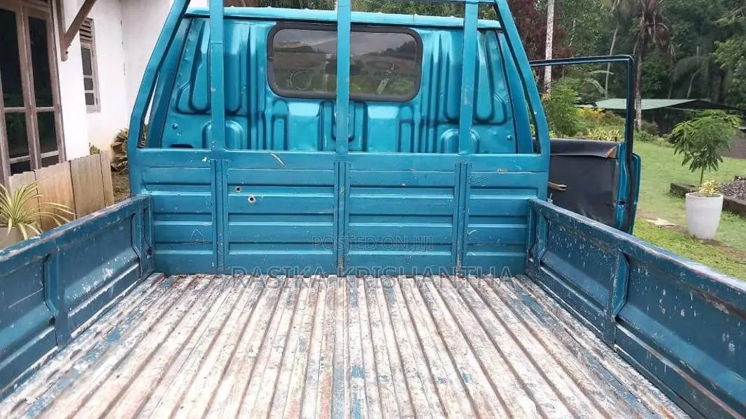 Mitsubishi Delica 1980 Lorry (Used)
