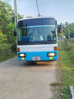 Mitsubishi Fuso 1991 Bus (Used)