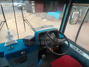 Mitsubishi Fuso 1991 Bus (Used)