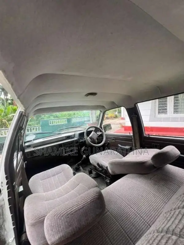 Mitsubishi L200 1993 Pickup (Used)