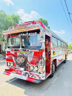Ashok-Leyland Viking Hino 2007 Bus (Used)