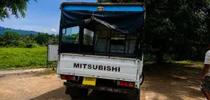 Mitsubishi L300 1979 Lorry (Used)