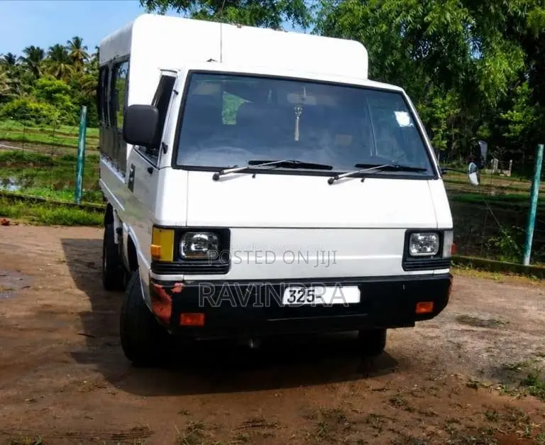 Mitsubishi L300 1979 Lorry (Used)