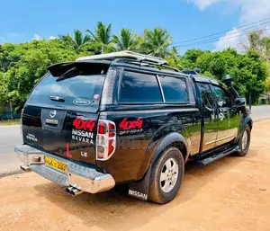 Nissan Navara 2010 Crew Cab (Used)