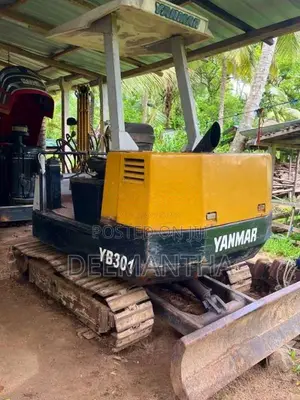 Yanmar Yb 301 2000 Heavy-Duty (Used)
