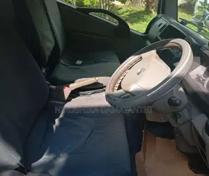 Nissan Cabstar 2019 Lorry (Used)