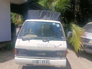 Mazda Brawny 1993 Lorry (Used)