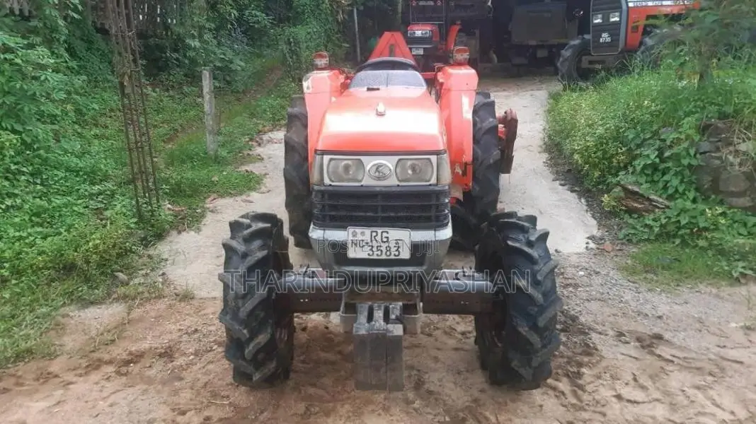 Kubota 4508 2021 Tractor (Used)