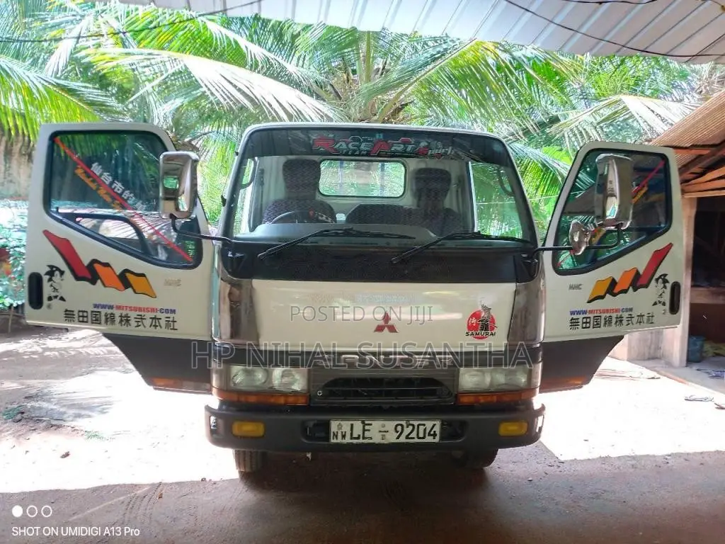 Mitsubishi Canter 2008 Lorry (Used)