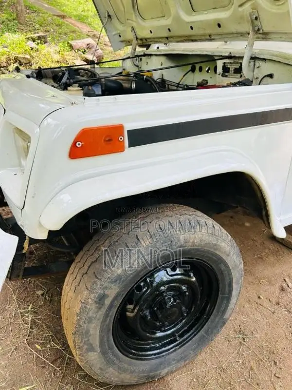 Mahindra Bolero Maxi Truck 2013 Pickup (Used)