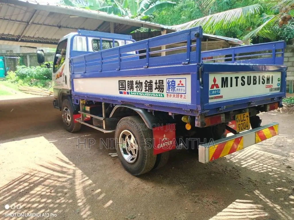 Mitsubishi Canter 2008 Lorry (Used)