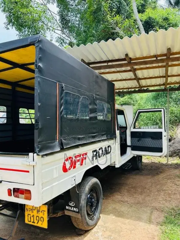 Mahindra Bolero Maxi Truck 2013 Pickup (Used)
