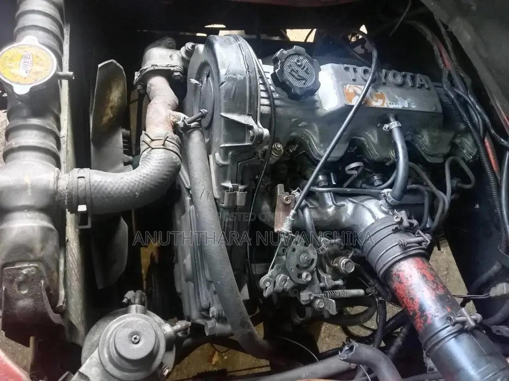 Mitsubishi Delica 1985 Lorry (Used)