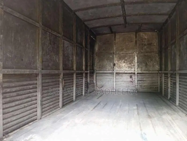 Isuzu ELF NKR 14.5 Full Body 1998 Lorry (Used)