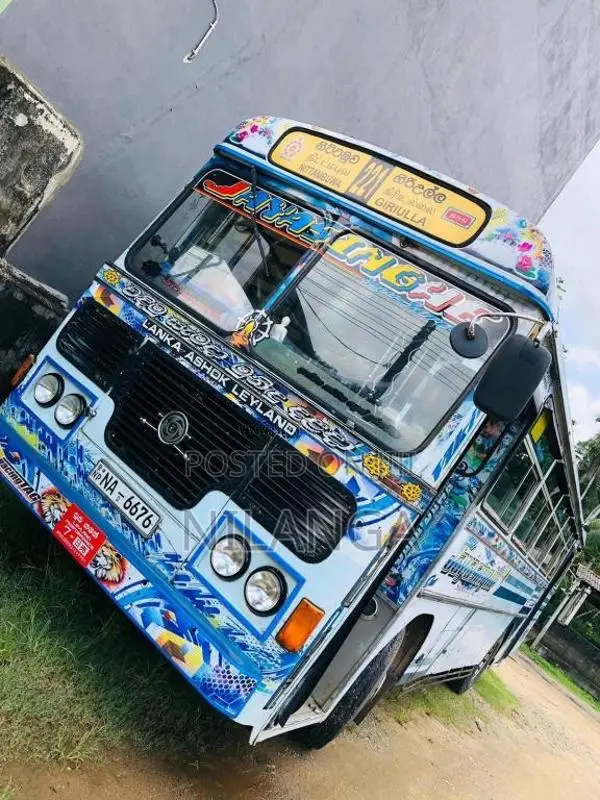 Ashok-Leyland Leyland 2008 Bus (Used)