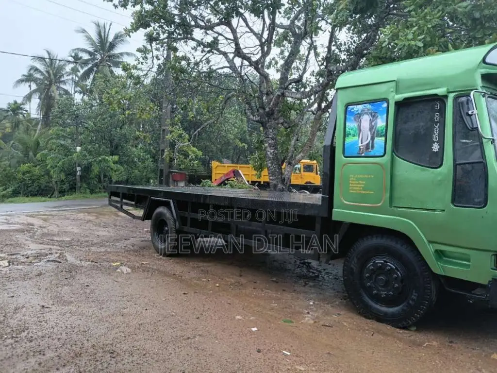 Ashok-Leyland Tusker Super 1613 2004 Lorry (Used)