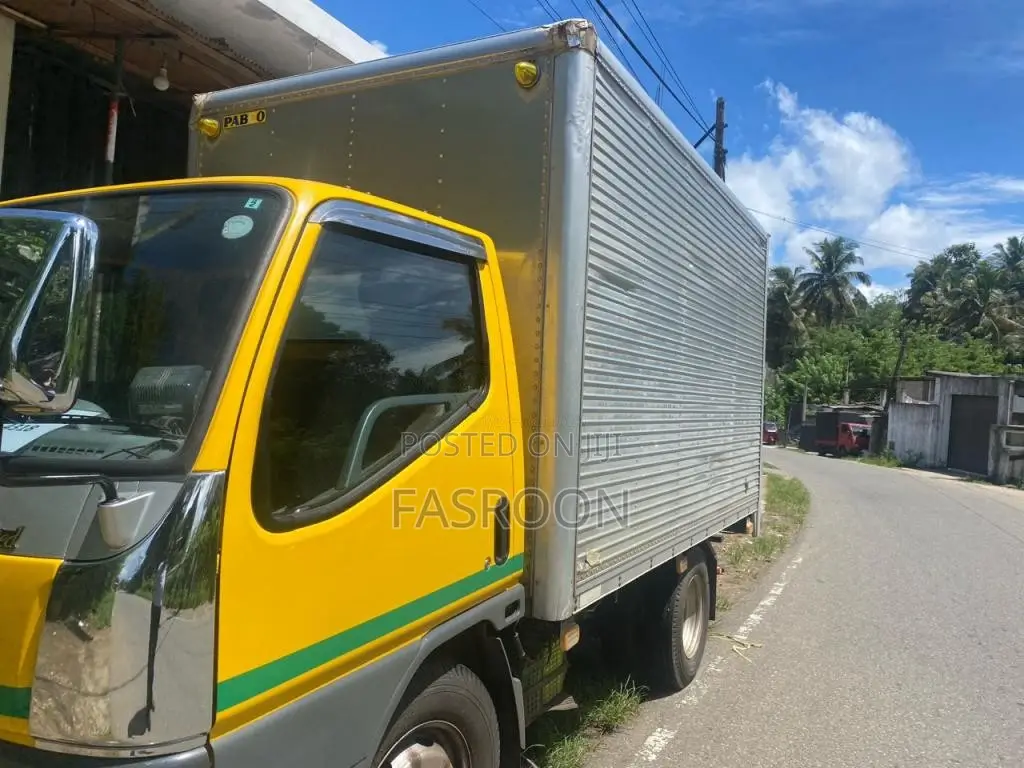 Mitsubishi Canter 1996 Lorry (Used)