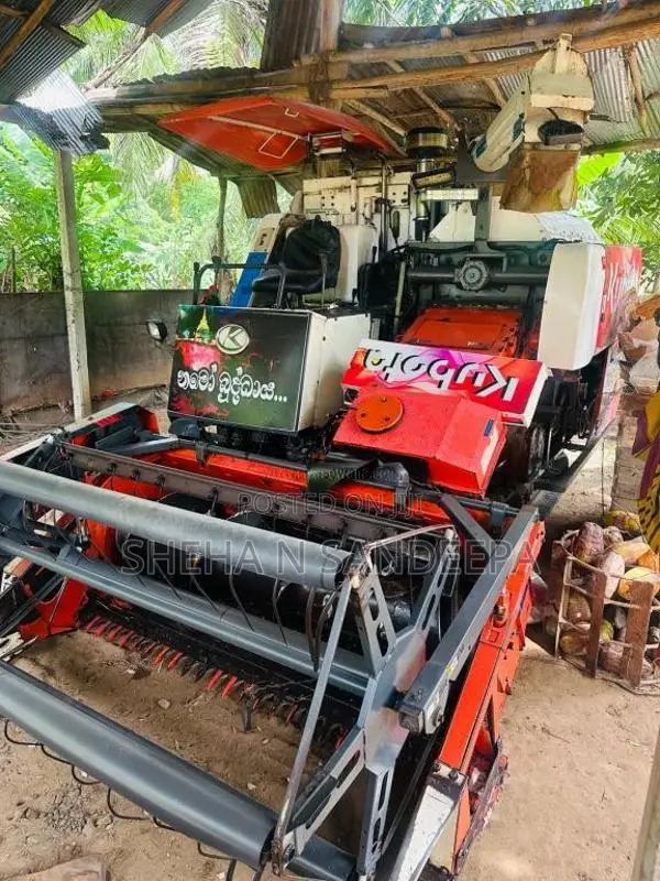 Kubota Harvester 2018 Tractor (Used)