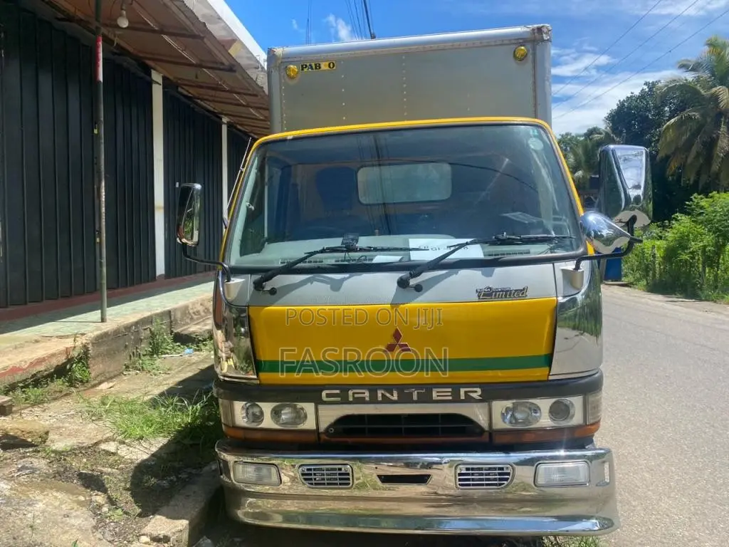Mitsubishi Canter 1996 Lorry (Used)