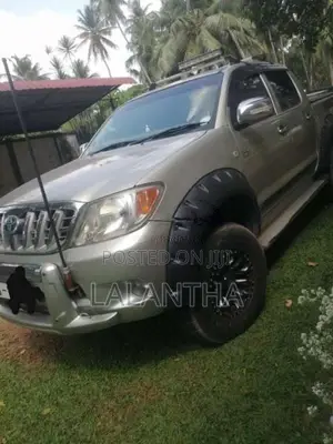 Toyota Hilux Vigo 2007 Pickup (Used)