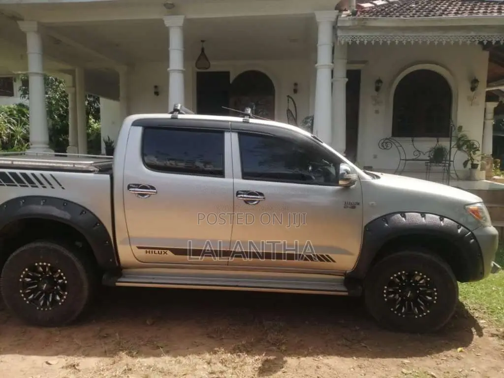 Toyota Hilux Vigo 2007 Pickup (Used)