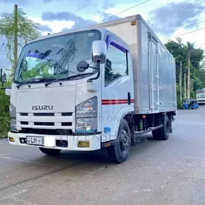 Isuzu Elf 207 2017 Lorry (Used)
