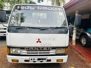 Mitsubishi Canter 1983 Lorry (Used)