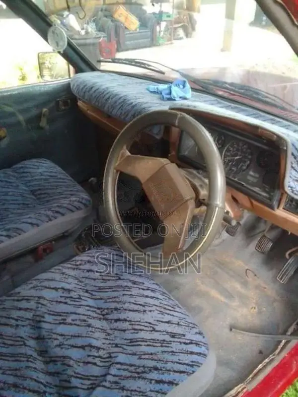 Nissan Datsun 1983 Pickup (Used)