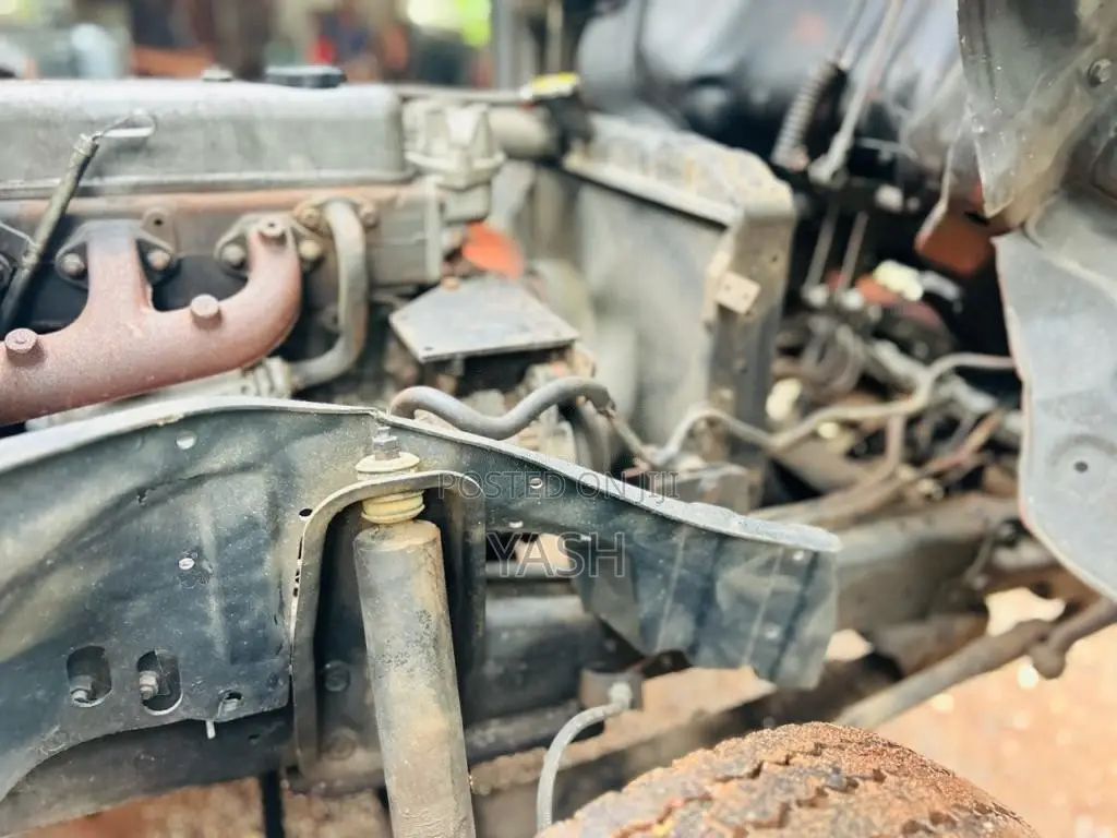 Mitsubishi Canter 1983 Lorry (Used)