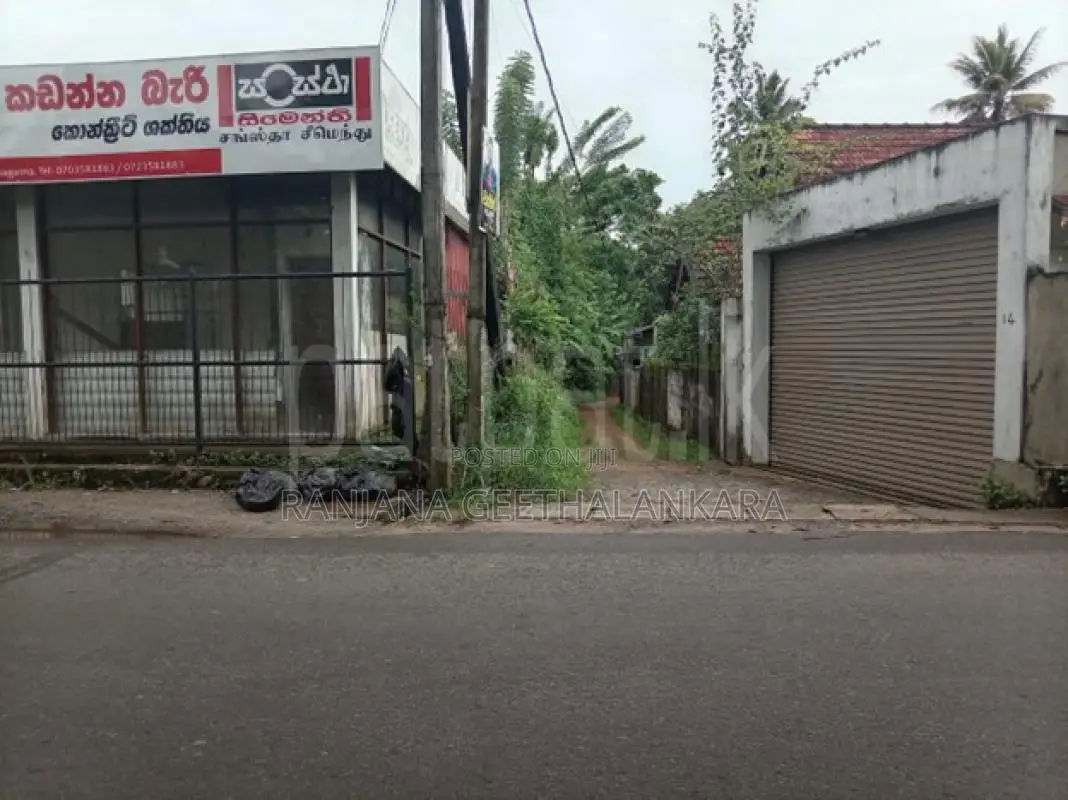 Commercial Land for Sale in Homagama