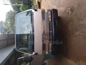 Isuzu Isuzu 1983 Crew Cab (Used)