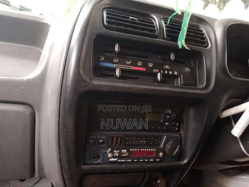 Suzuki Da52 1999 Lorry (Used)